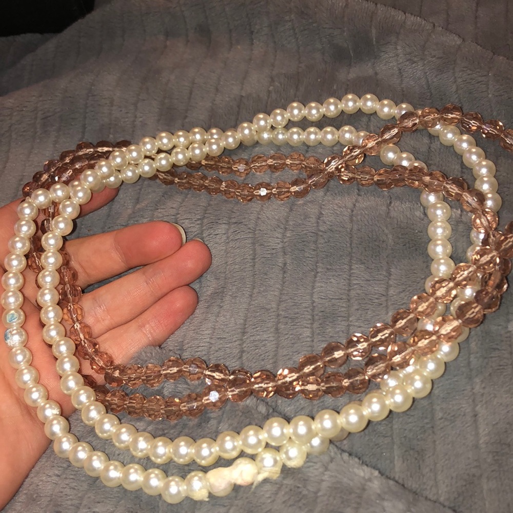 Random necklaces - Picture 3 of 3